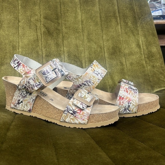 Mephisto multicolor velcro strap wedges size 39 NWOT - Picture 4 of 12